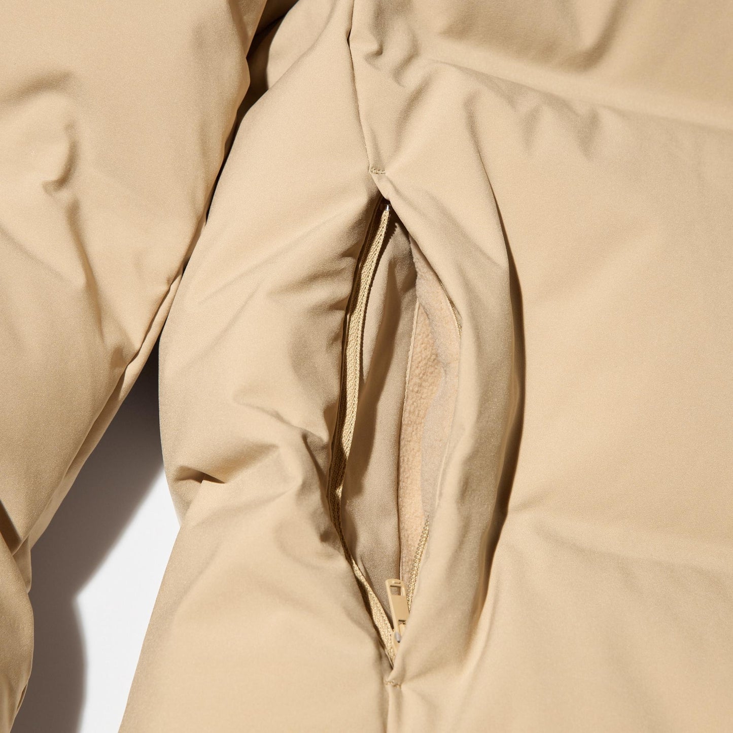 Yorteeza Seamless Down Parka - Yorteeza